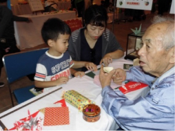 実演:銅版で作る千羽鶴【富山県建築板金技能士会】